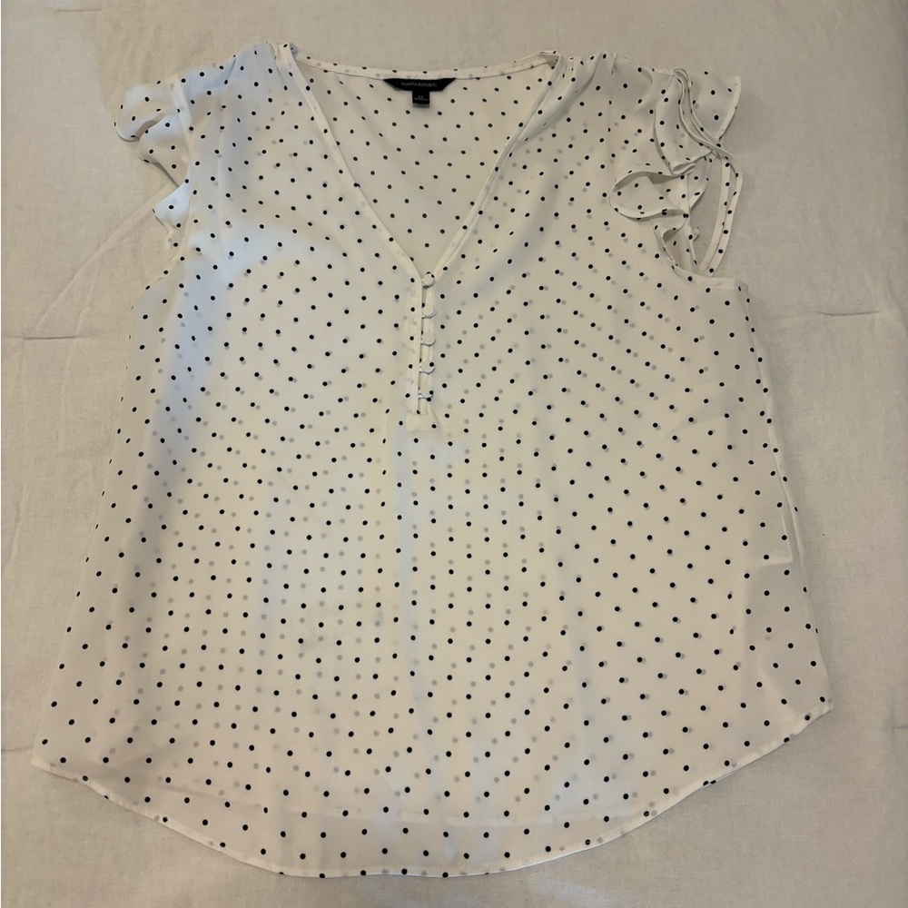 Banana Republic White Ruffled Cap Sleeve Blouse
